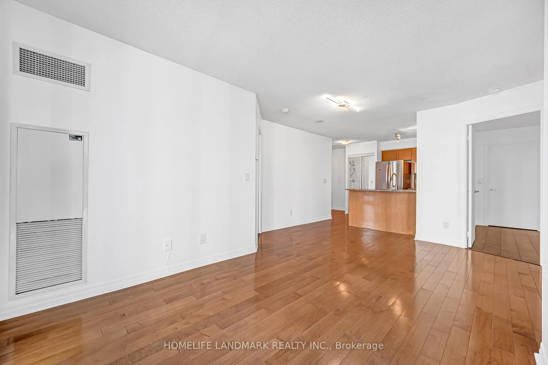 Photo 25 of Unit 901, 16 Yonge Street, Toronto, Waterfront Communities — HOMEH