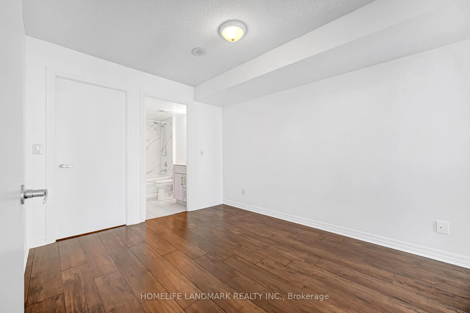 Photo 28 of Unit 901, 16 Yonge Street, Toronto, Waterfront Communities — HOMEH