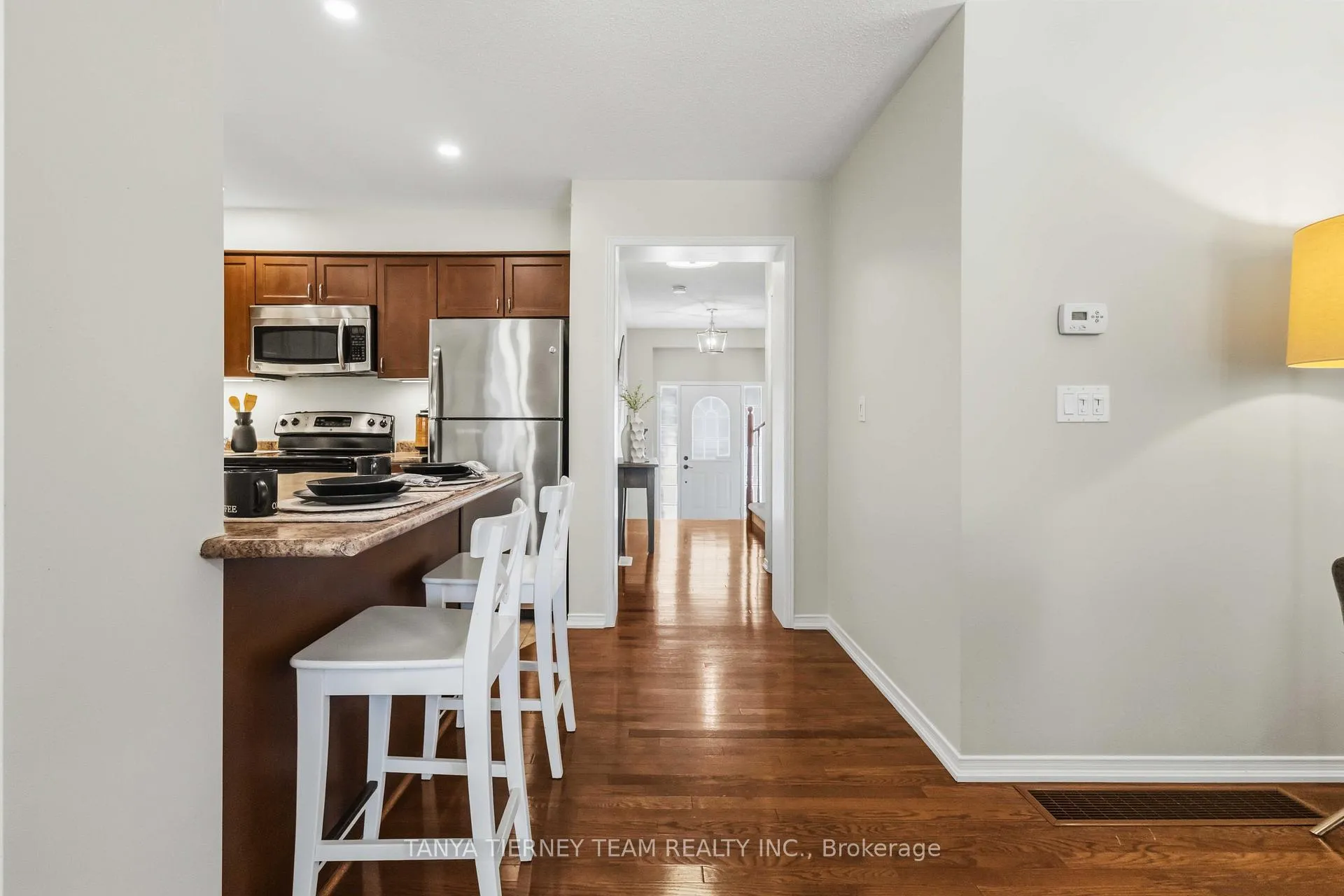 Photo 26 of 10 Ramona Way, Whitby, Brooklin — HOMEH