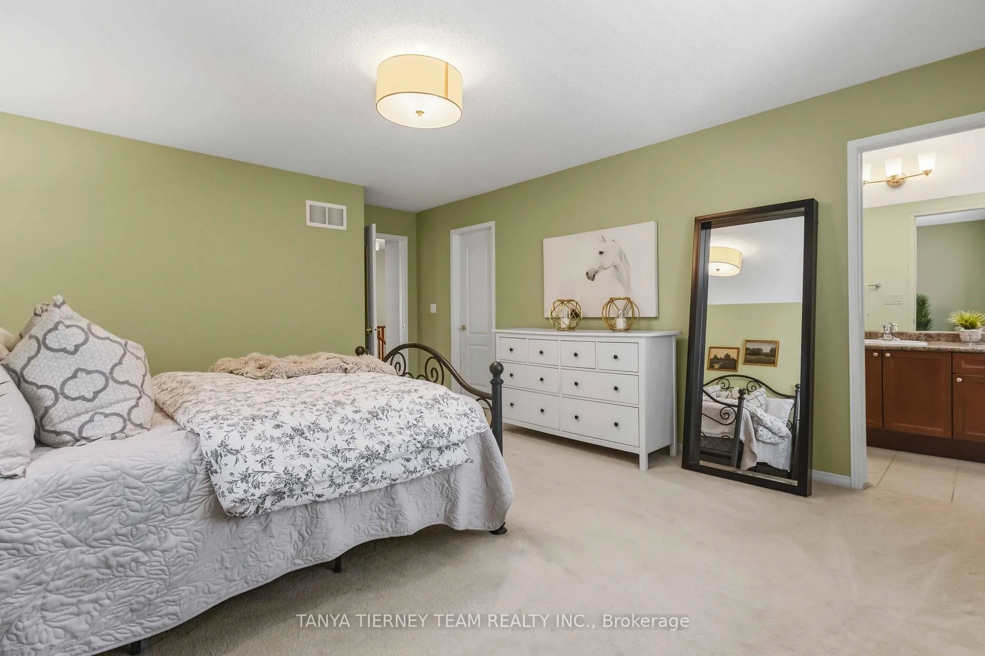 Photo 34 of 10 Ramona Way, Whitby, Brooklin — HOMEH