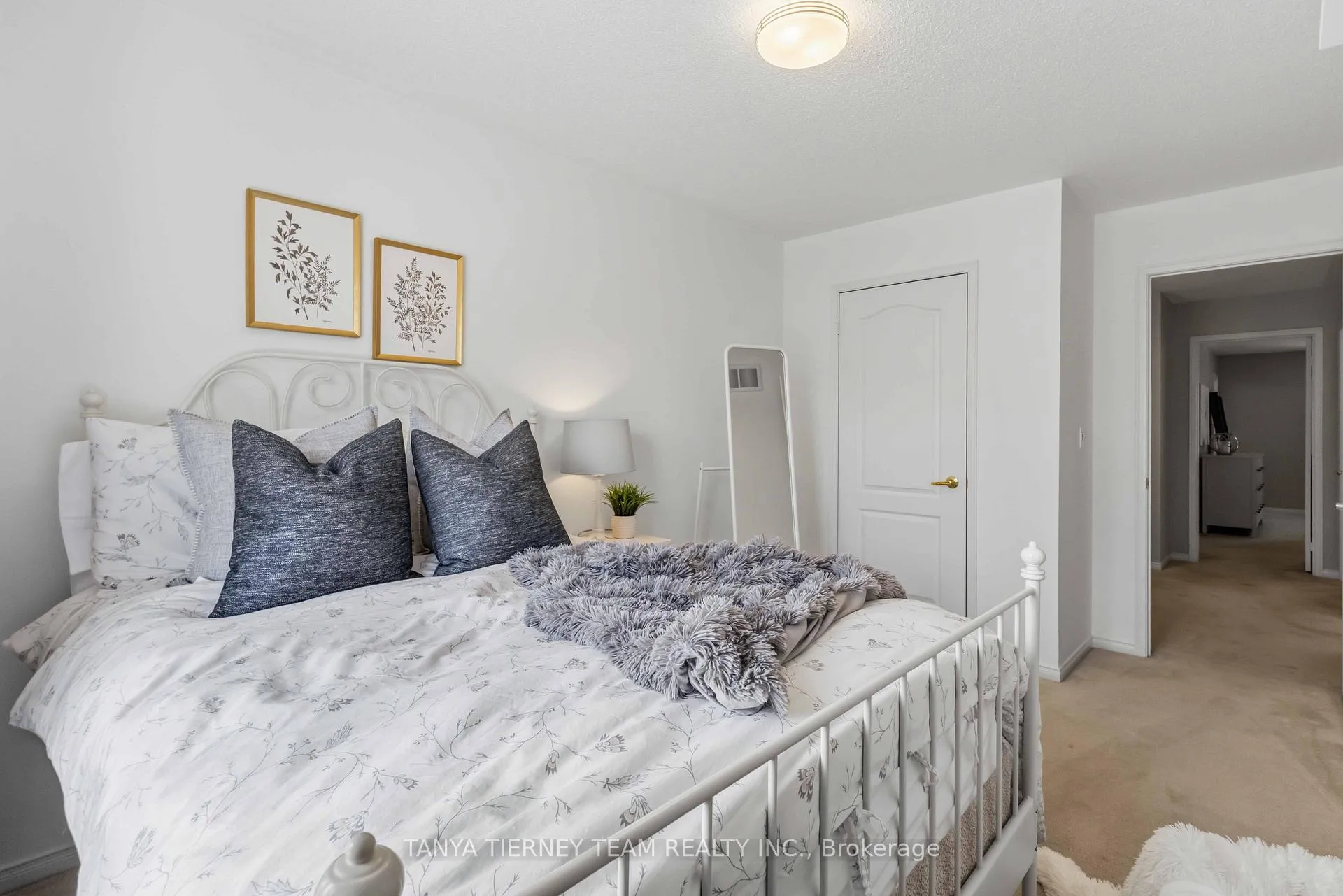 Photo 44 of 10 Ramona Way, Whitby, Brooklin — HOMEH
