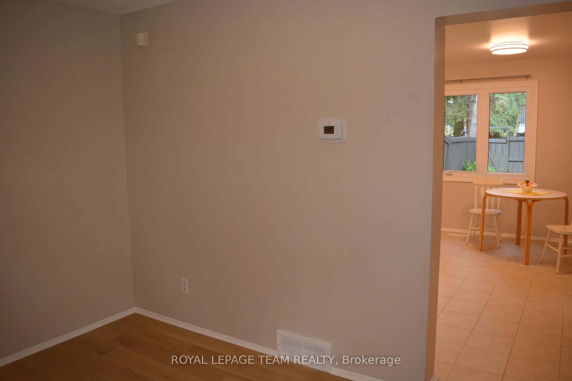 Photo 19 of Unit 16, 280 Mcclellan Road, Ottawa, Arlington Woods — HOMEH