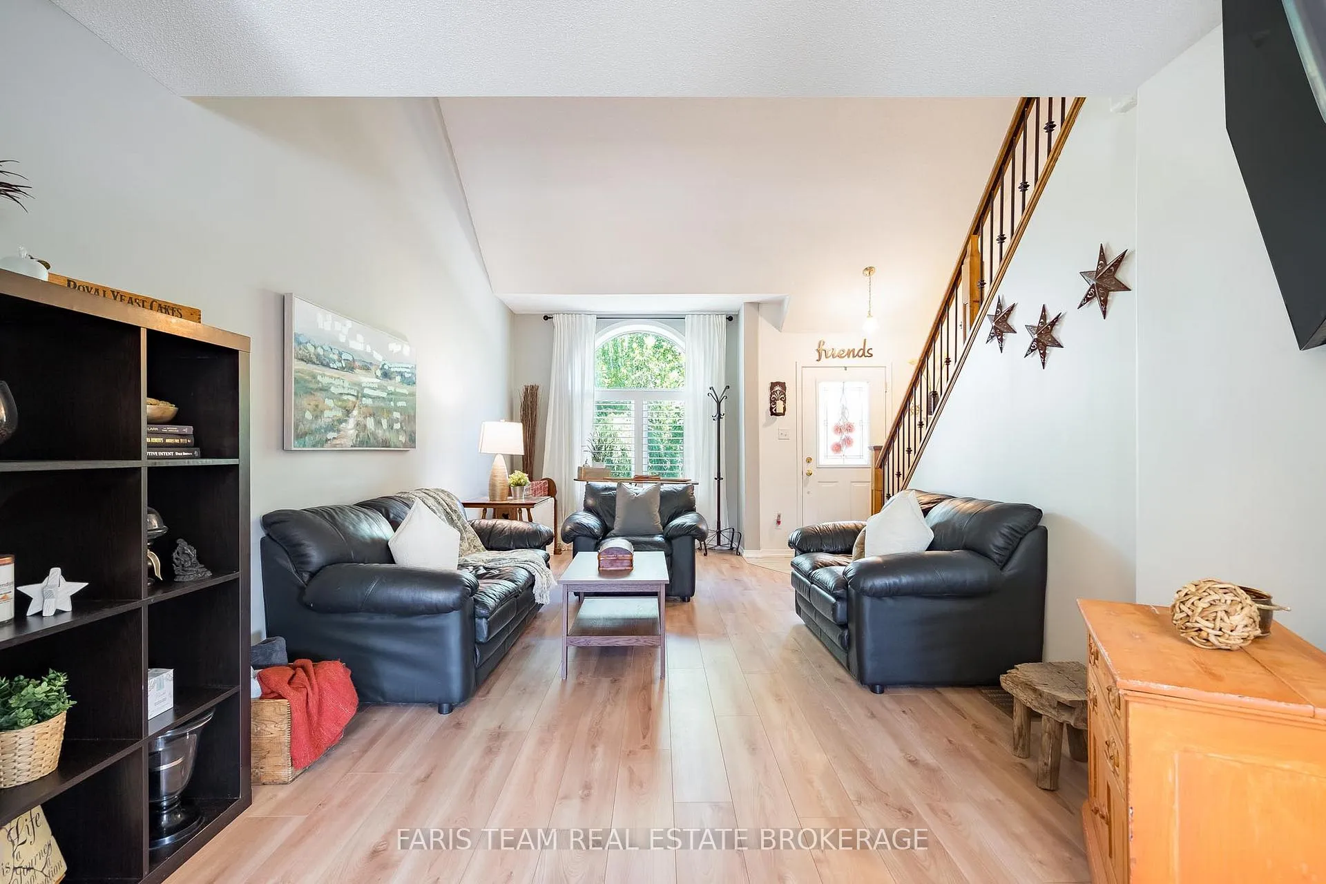 Photo 13 of Unit 13, 358 Little Avenue, Barrie, Painswick North — HOMEH