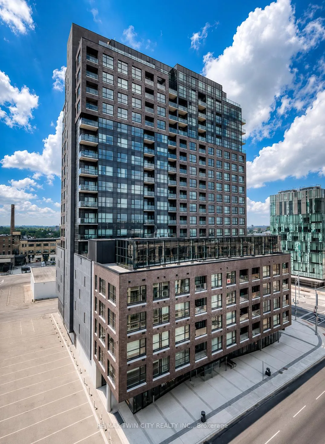 Photo 2 of Unit 409, 1 Victoria Street S, Kitchener, City Commercial Core — HOMEH