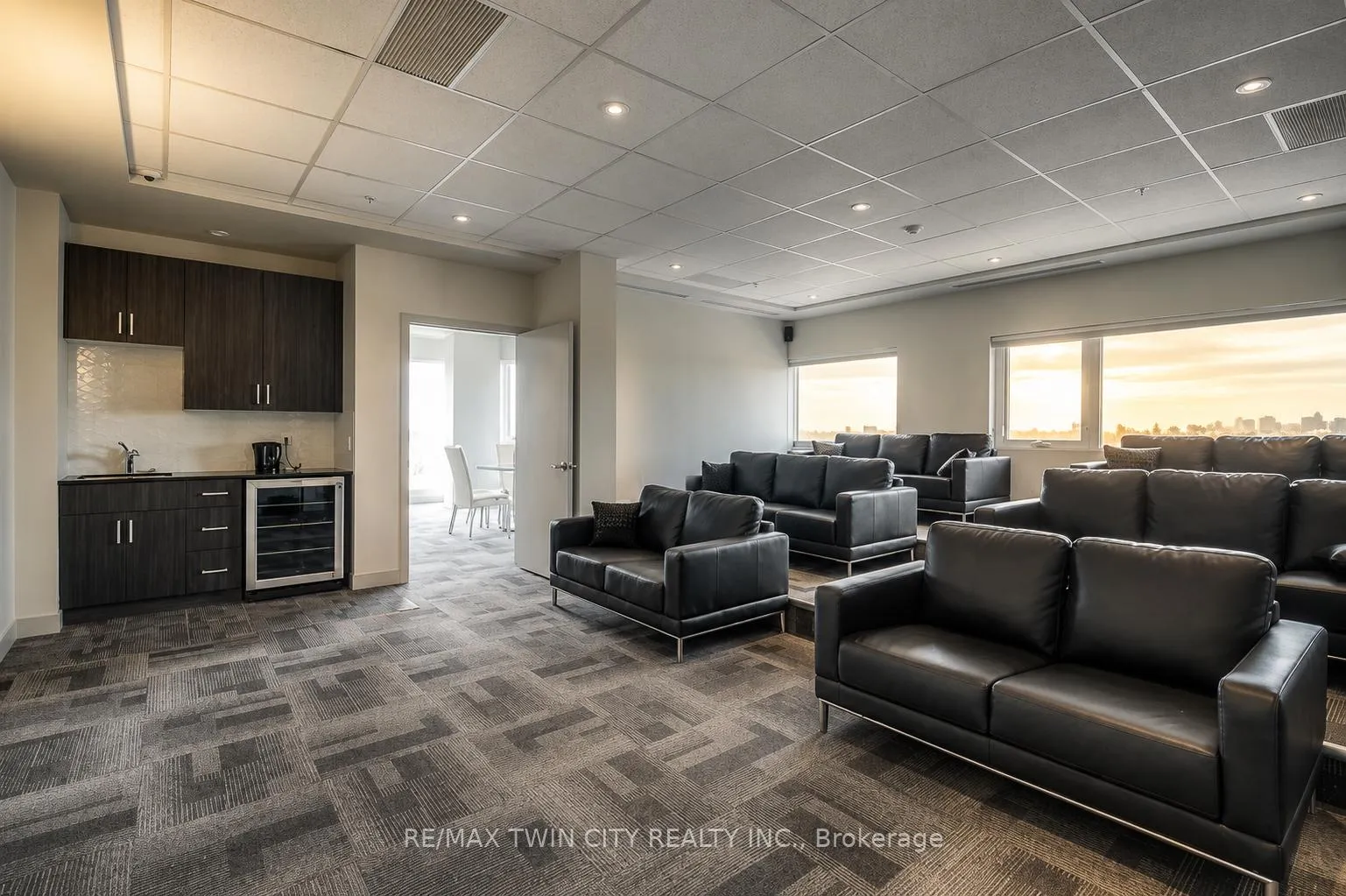 Photo 21 of Unit 409, 1 Victoria Street S, Kitchener, City Commercial Core — HOMEH