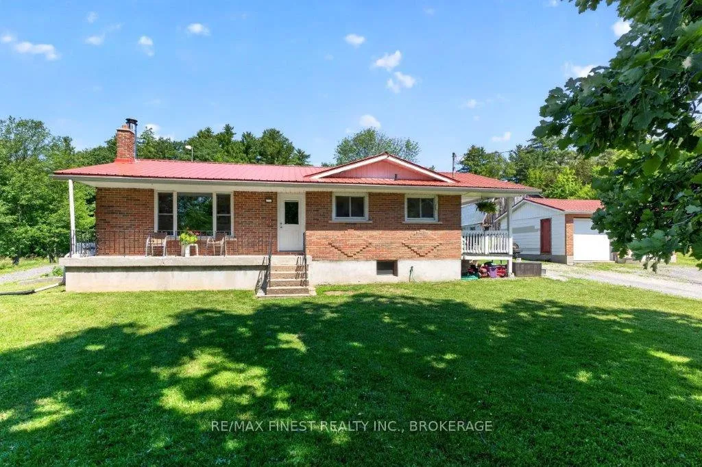 Photo 3 of 7055 Battersea Road, Frontenac, Frontenac South — HOMEH