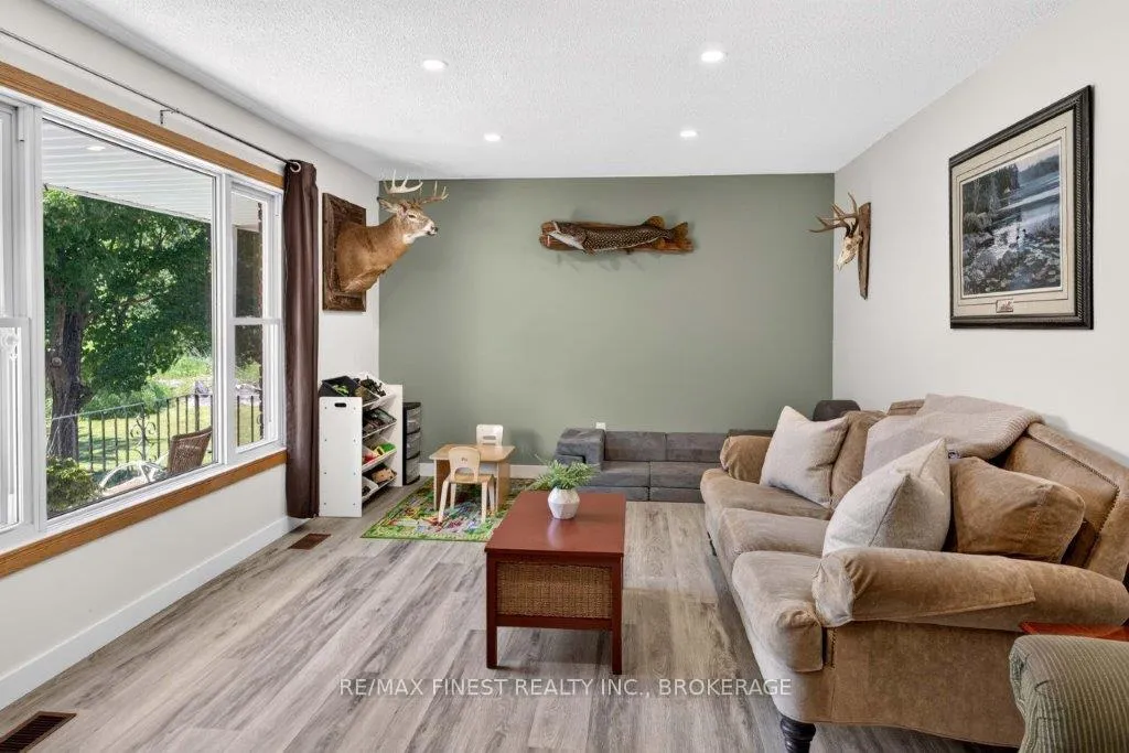 Photo 7 of 7055 Battersea Road, Frontenac, Frontenac South — HOMEH