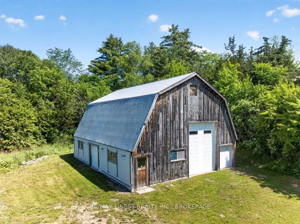 Photo 40 of 7055 Battersea Road, Frontenac, Frontenac South — HOMEH