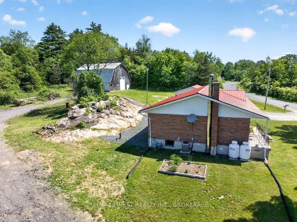 Photo 42 of 7055 Battersea Road, Frontenac, Frontenac South — HOMEH