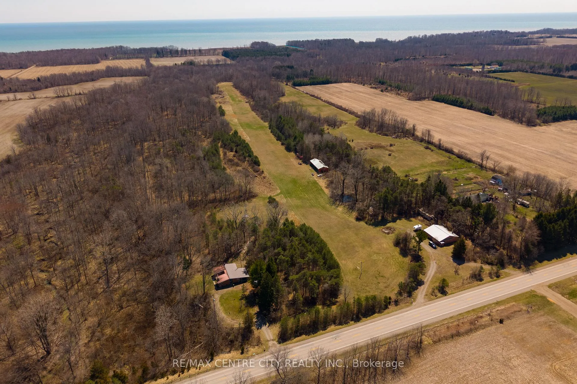 Photo 2 of 23171 Talbot Line, West Elgin, Rural West Elgin — HOMEH