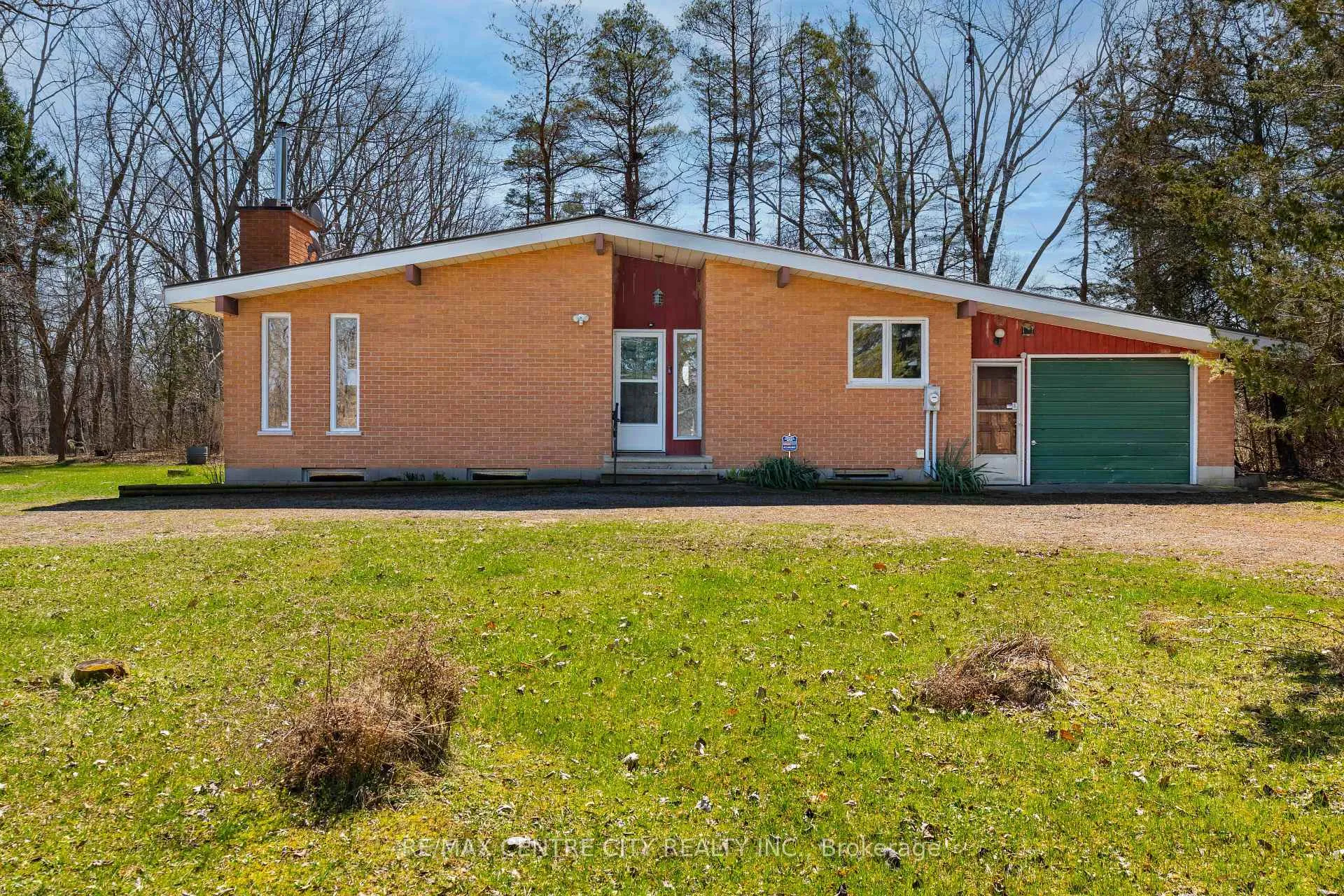 Photo 4 of 23171 Talbot Line, West Elgin, Rural West Elgin — HOMEH