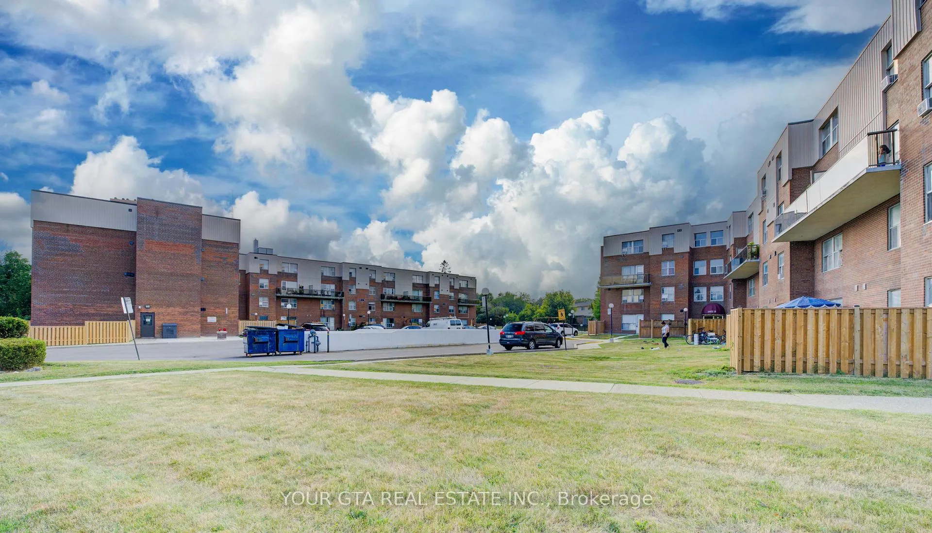 Photo of Unit 122, 1055 B Forestwood Drive