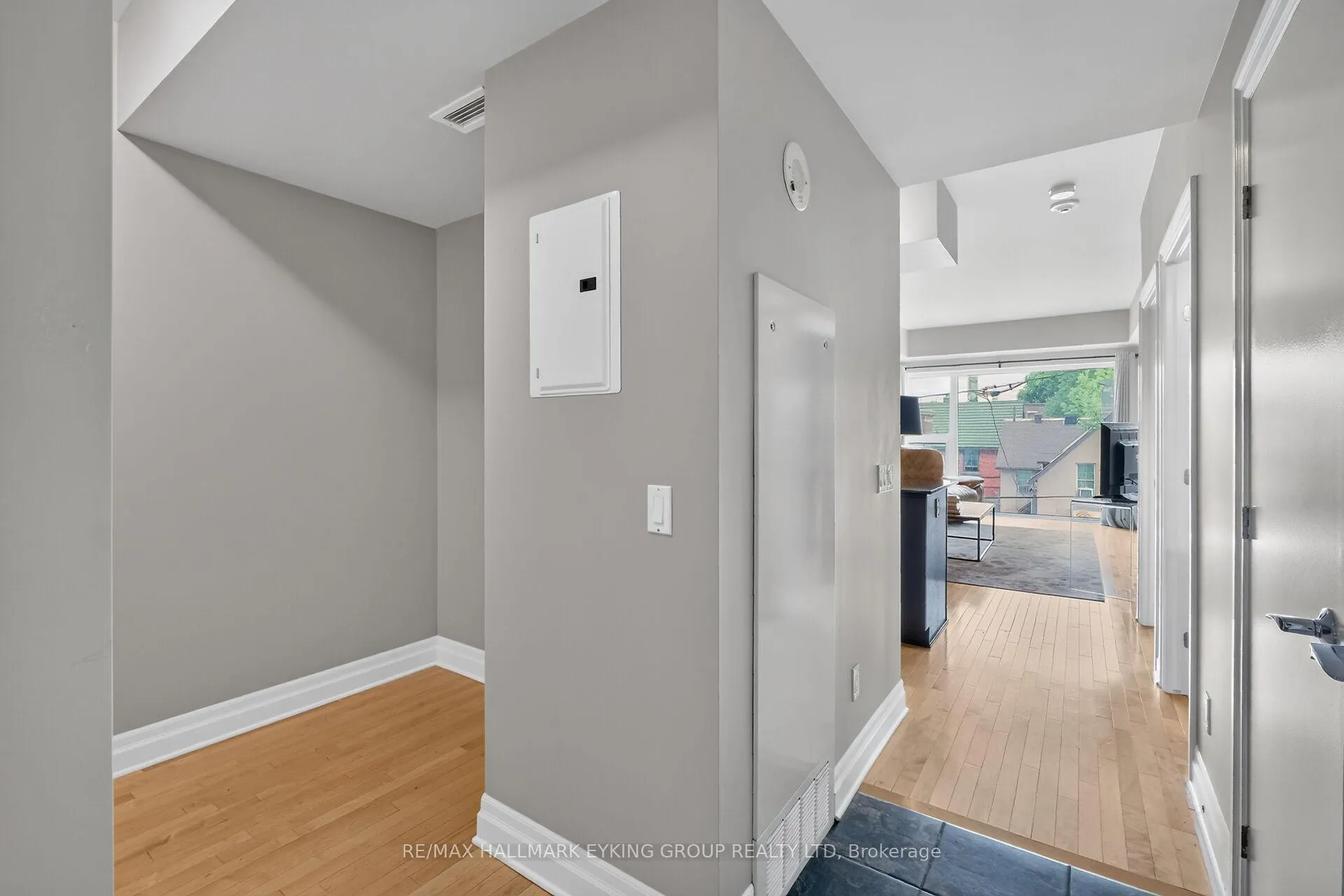 Photo 25 of Unit 301, 245 Kent Street, Ottawa, Ottawa Centre — HOMEH
