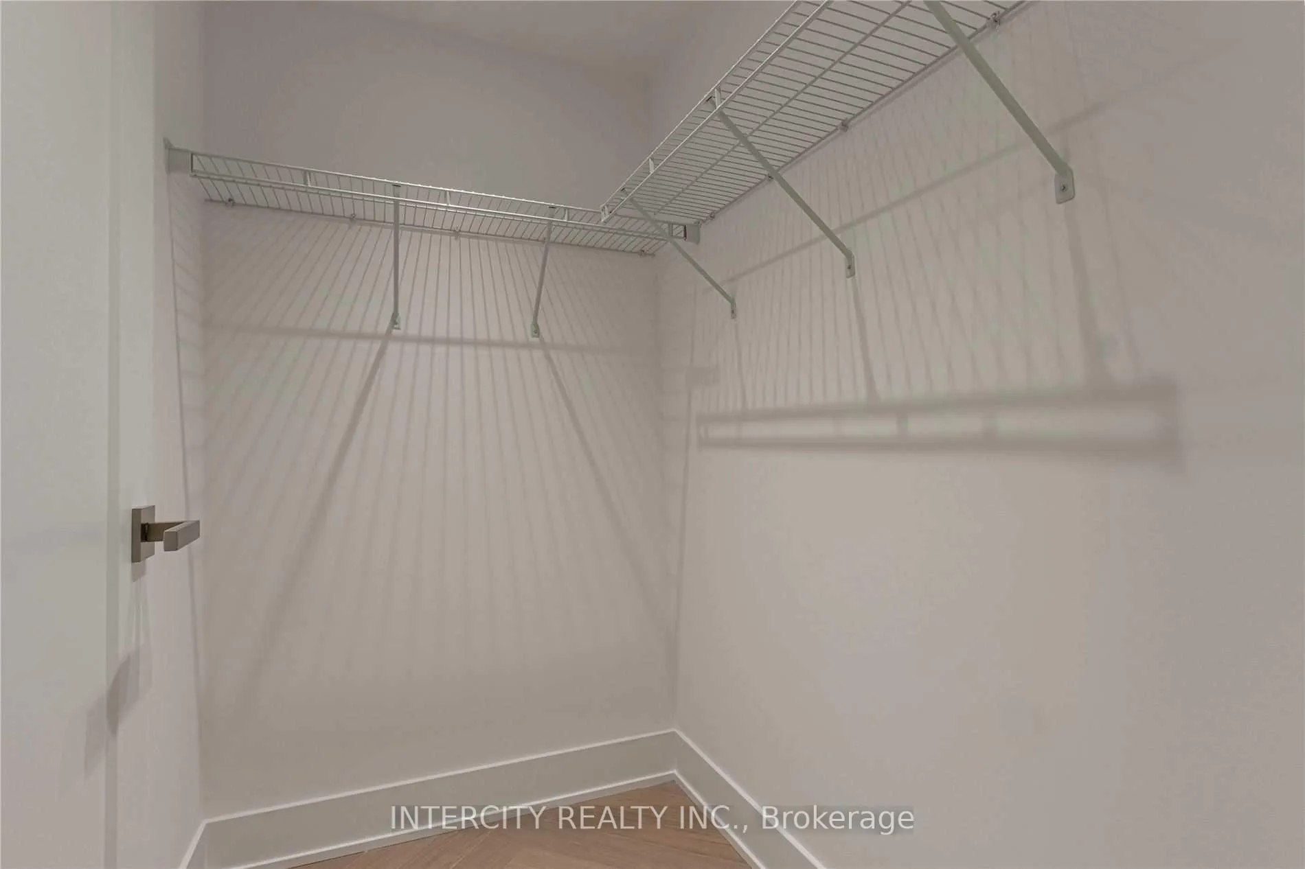 Photo 11 of Unit 707, 6 Jackes Avenue, Toronto, Rosedale-Moore Park — HOMEH
