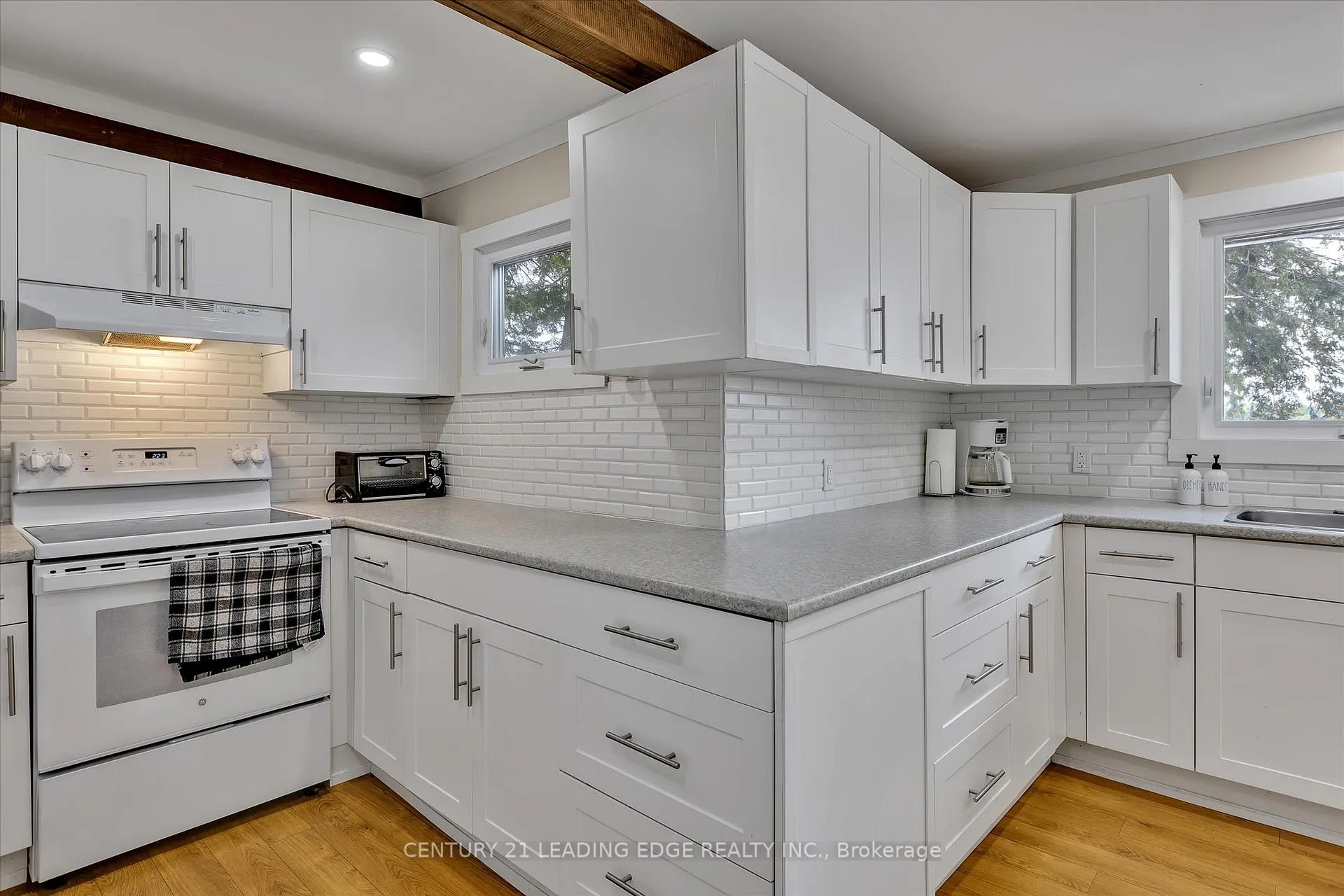 Photo 14 of 1963 White Lake Road W, Douro-Dummer — HOMEH