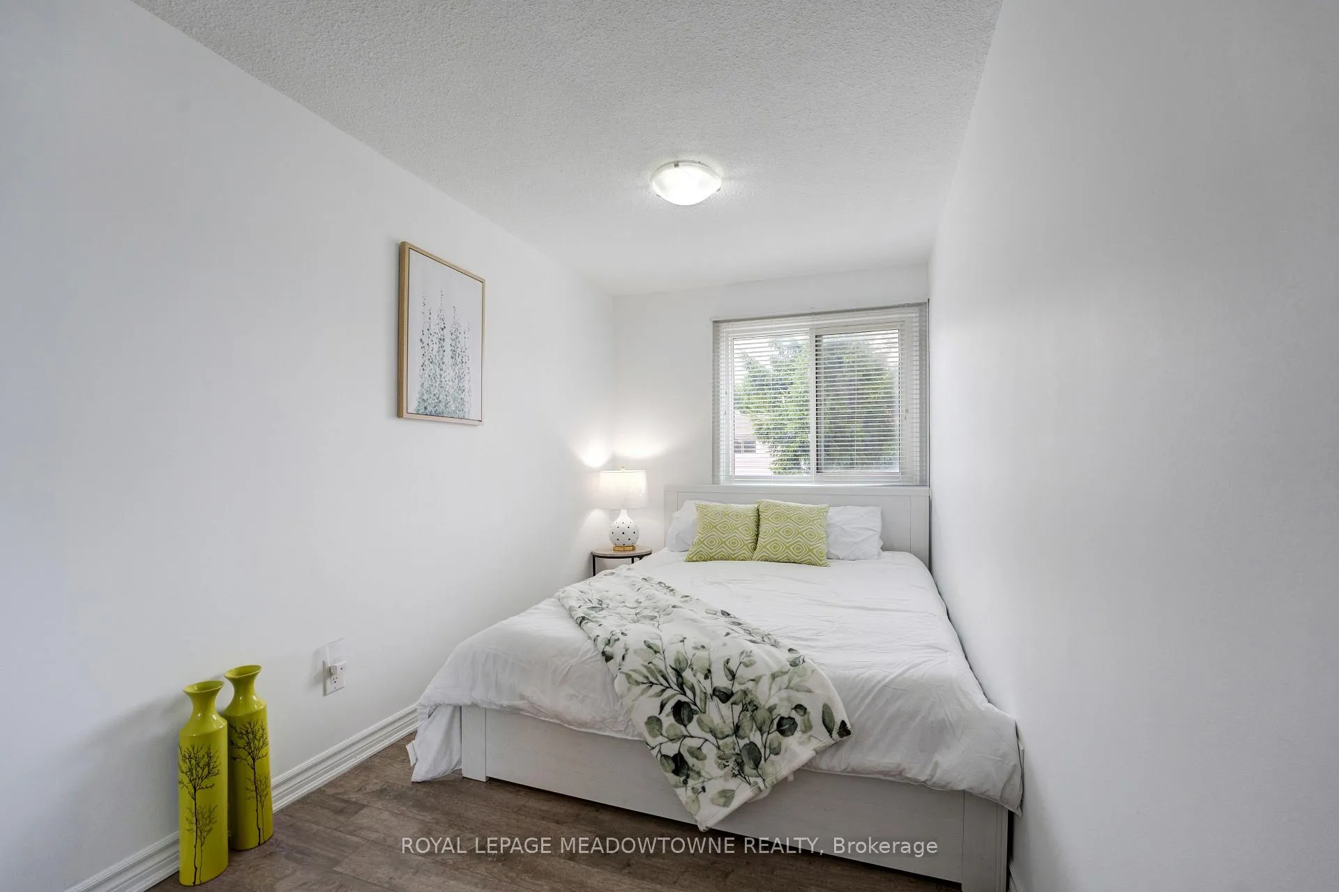 Photo 16 of 9 Hardcastle Court, Brampton, Central Park — HOMEH