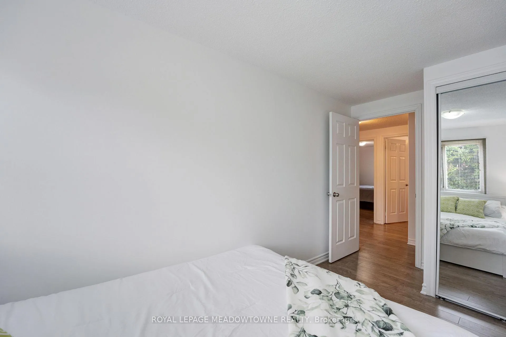 Photo 17 of 9 Hardcastle Court, Brampton, Central Park — HOMEH