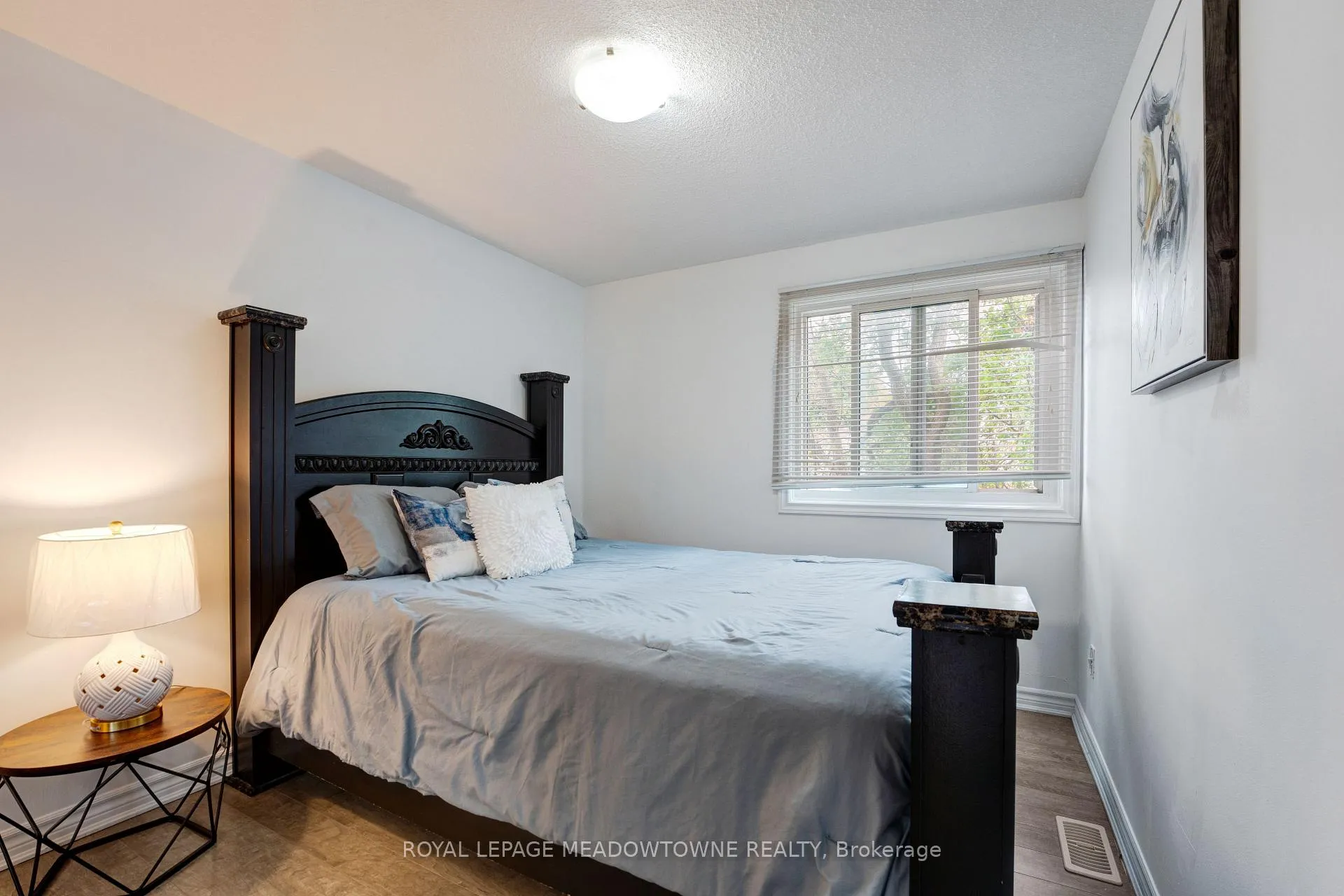 Photo 18 of 9 Hardcastle Court, Brampton, Central Park — HOMEH
