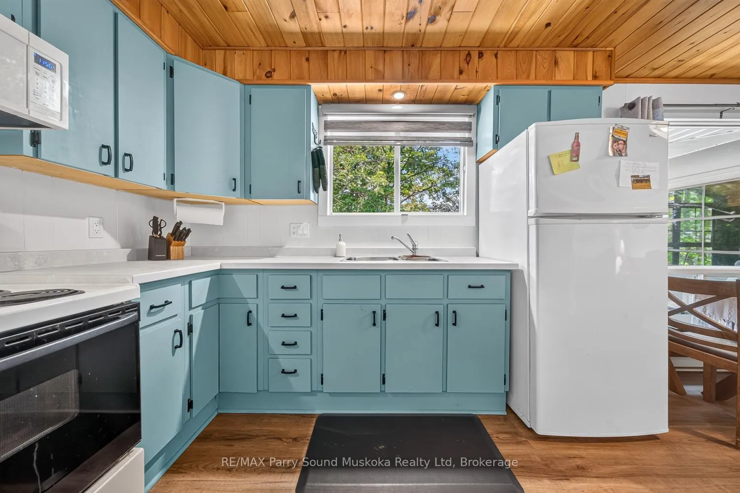 Photo 12 of 147 Black Bear Road, Magnetawan — HOMEH