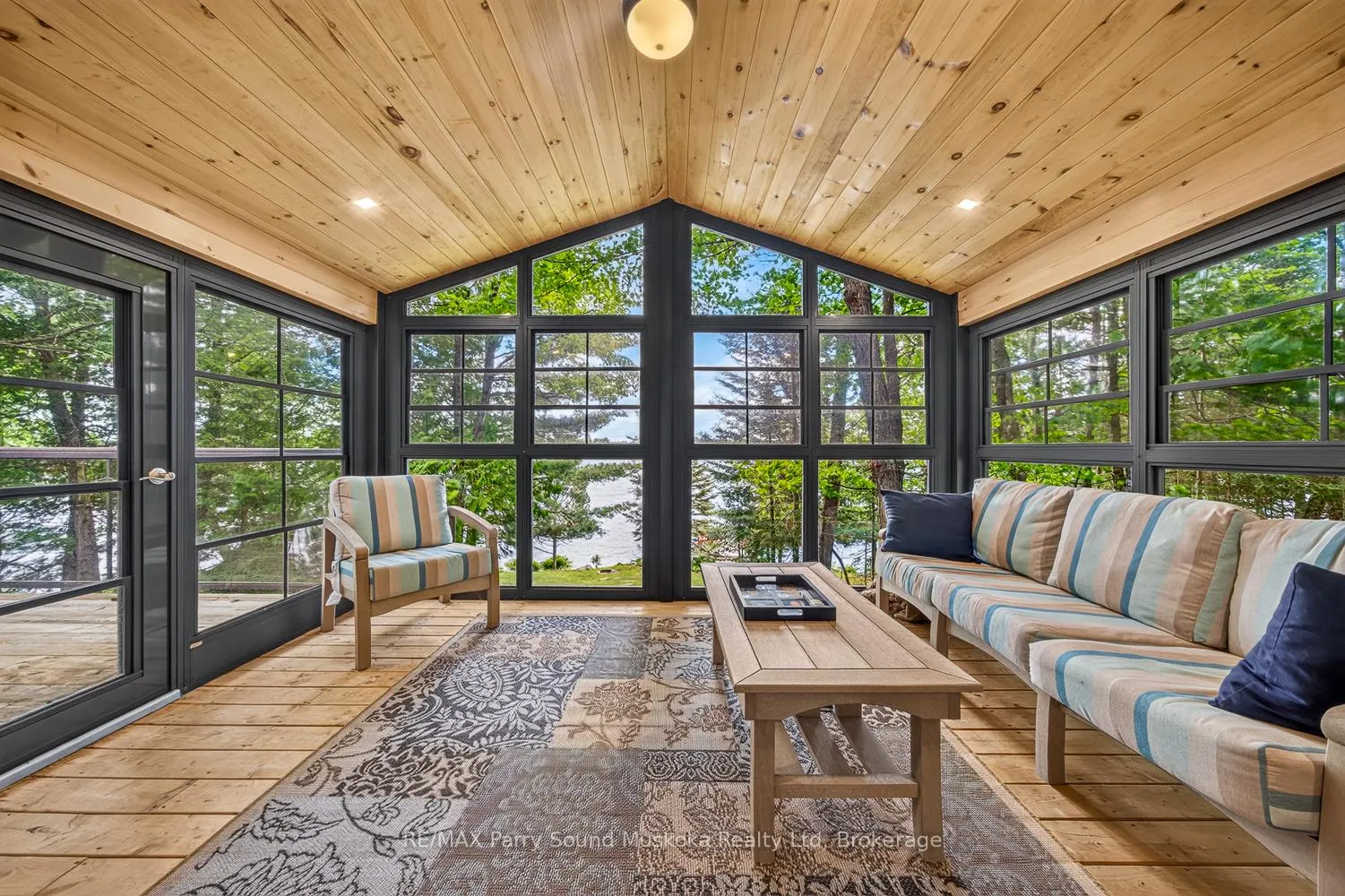 Photo 24 of 147 Black Bear Road, Magnetawan — HOMEH