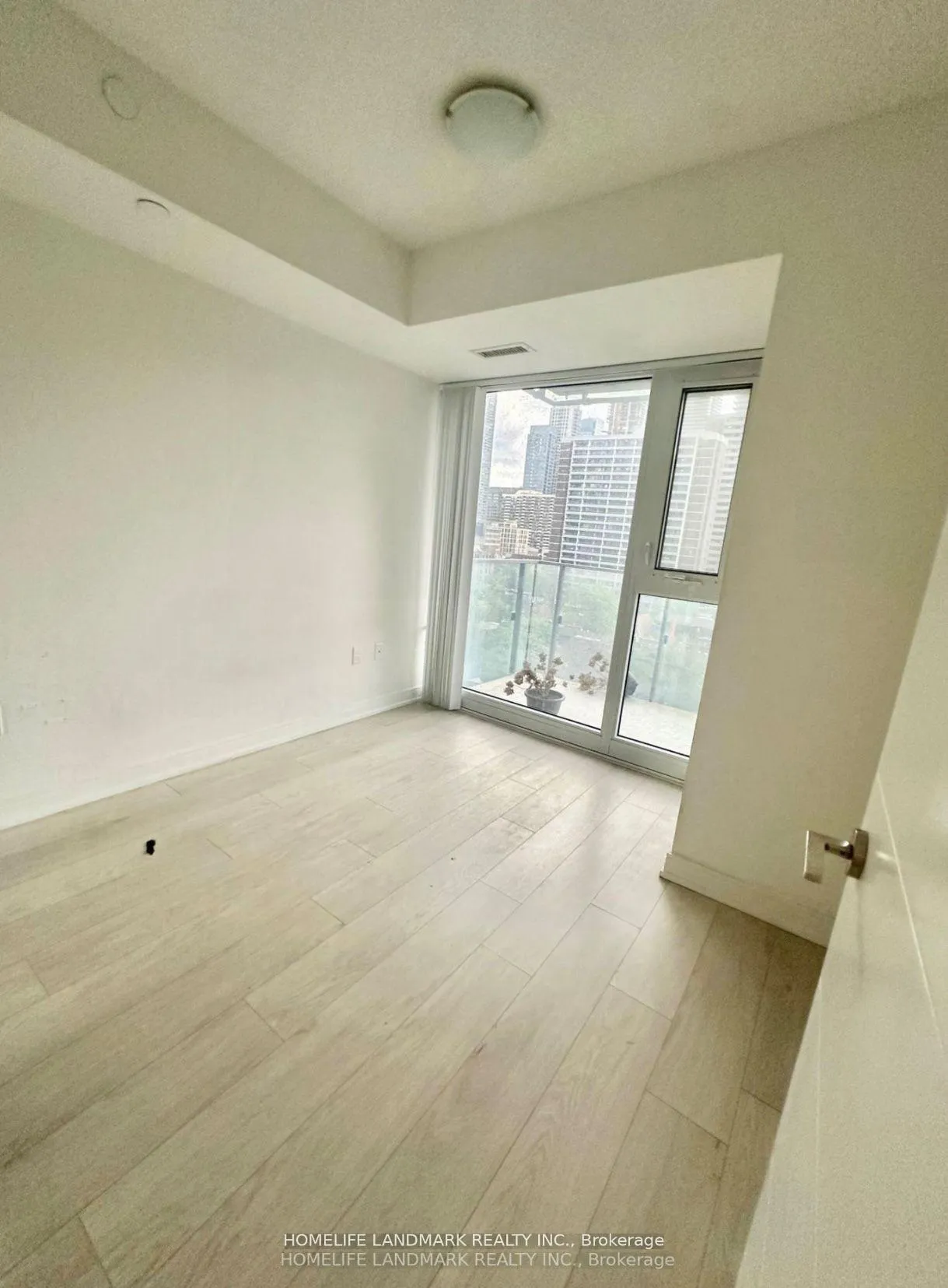Photo 7 of Unit 1104, 50 Wellesley Street E, Toronto, Church-Yonge Corridor — HOMEH