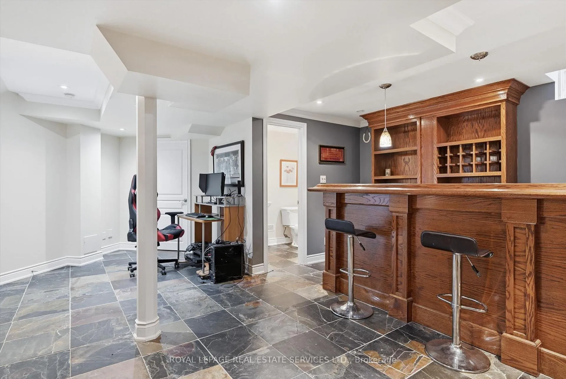Photo 41 of 2170 Brookhaven Crescent, Oakville, Westmount — HOMEH