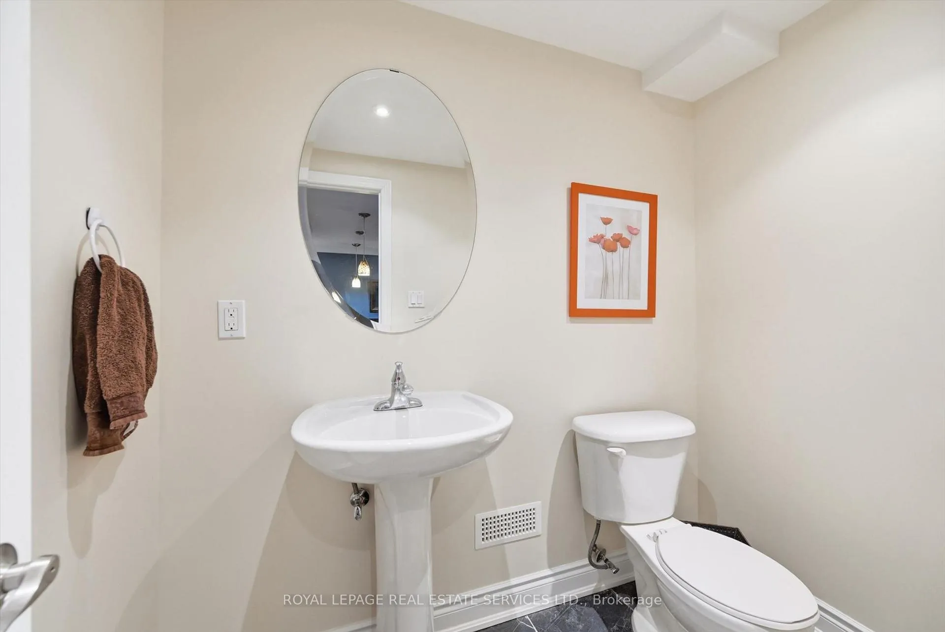 Photo 44 of 2170 Brookhaven Crescent, Oakville, Westmount — HOMEH