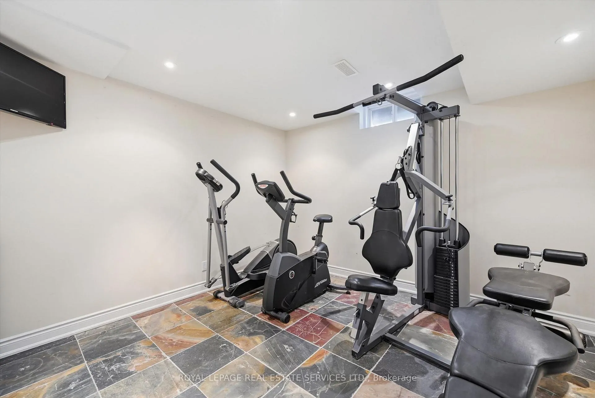 Photo 45 of 2170 Brookhaven Crescent, Oakville, Westmount — HOMEH