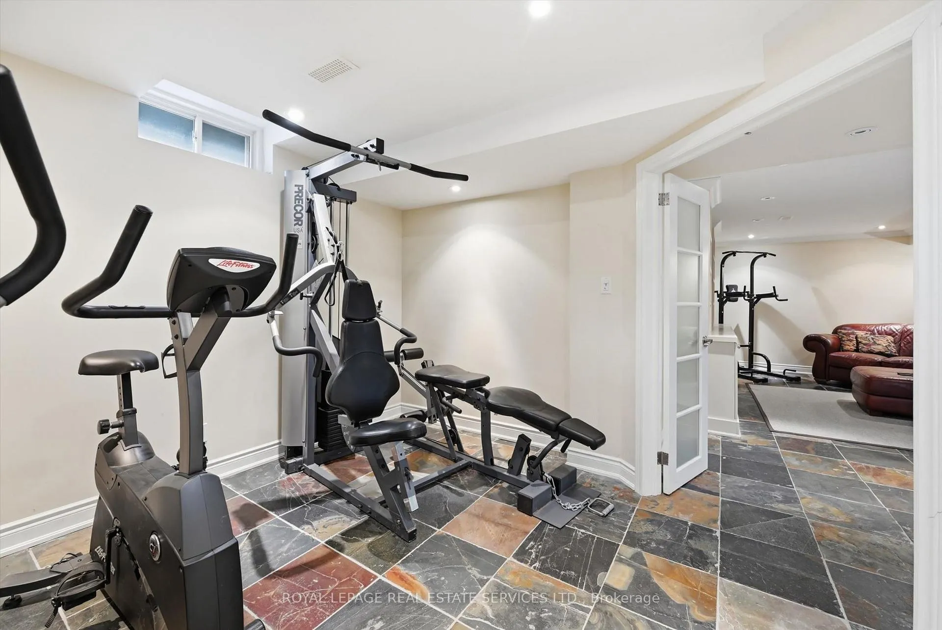 Photo 46 of 2170 Brookhaven Crescent, Oakville, Westmount — HOMEH