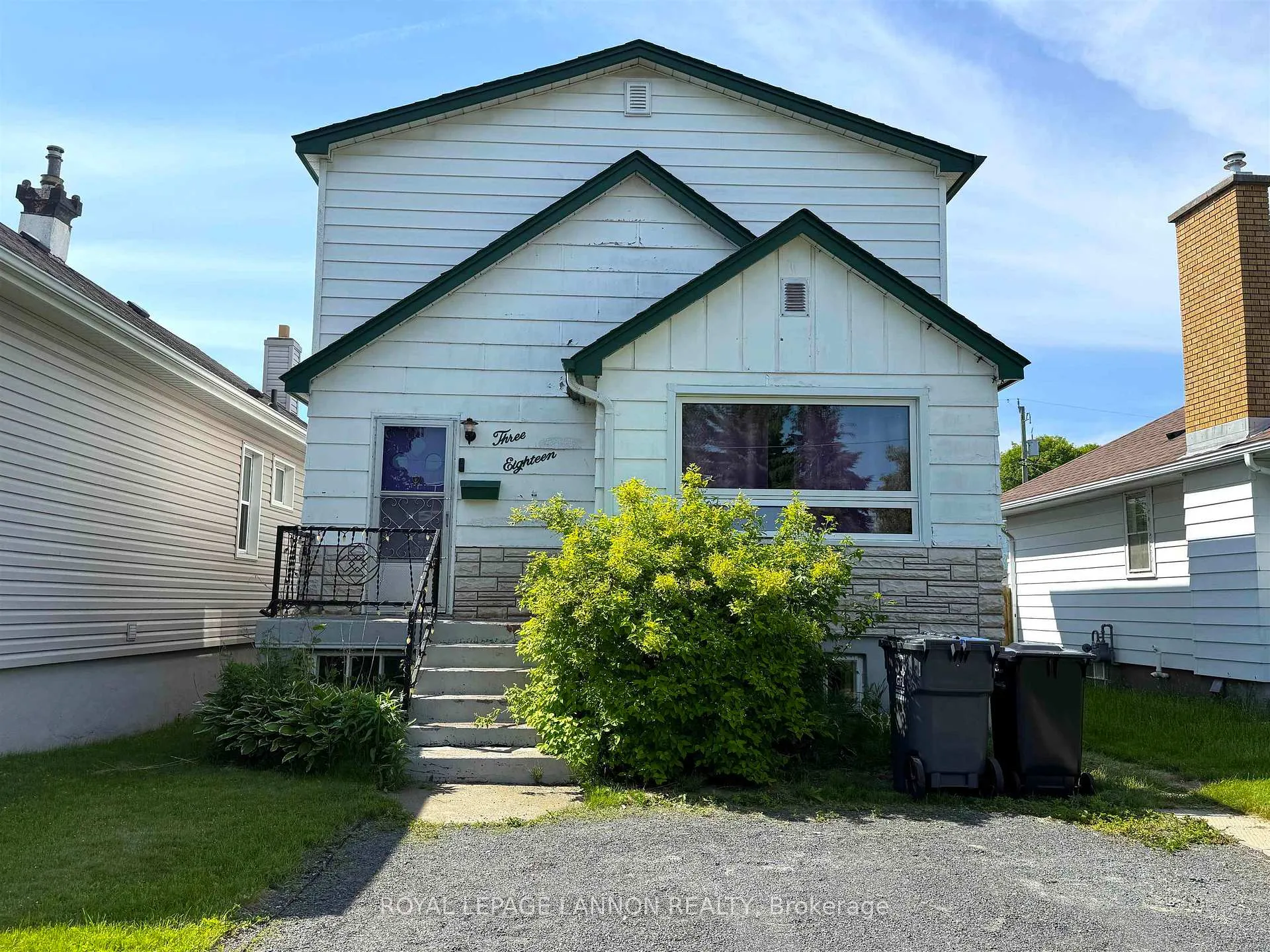 Photo 2 of 318 Empire Avenue, Thunder Bay, Westfort — HOMEH