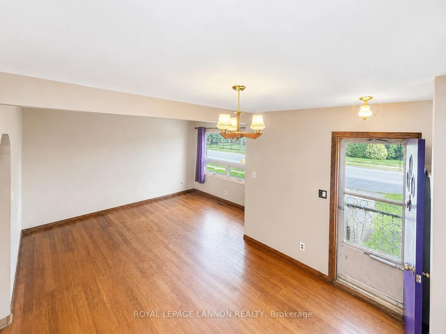 Photo 4 of 318 Empire Avenue, Thunder Bay, Westfort — HOMEH