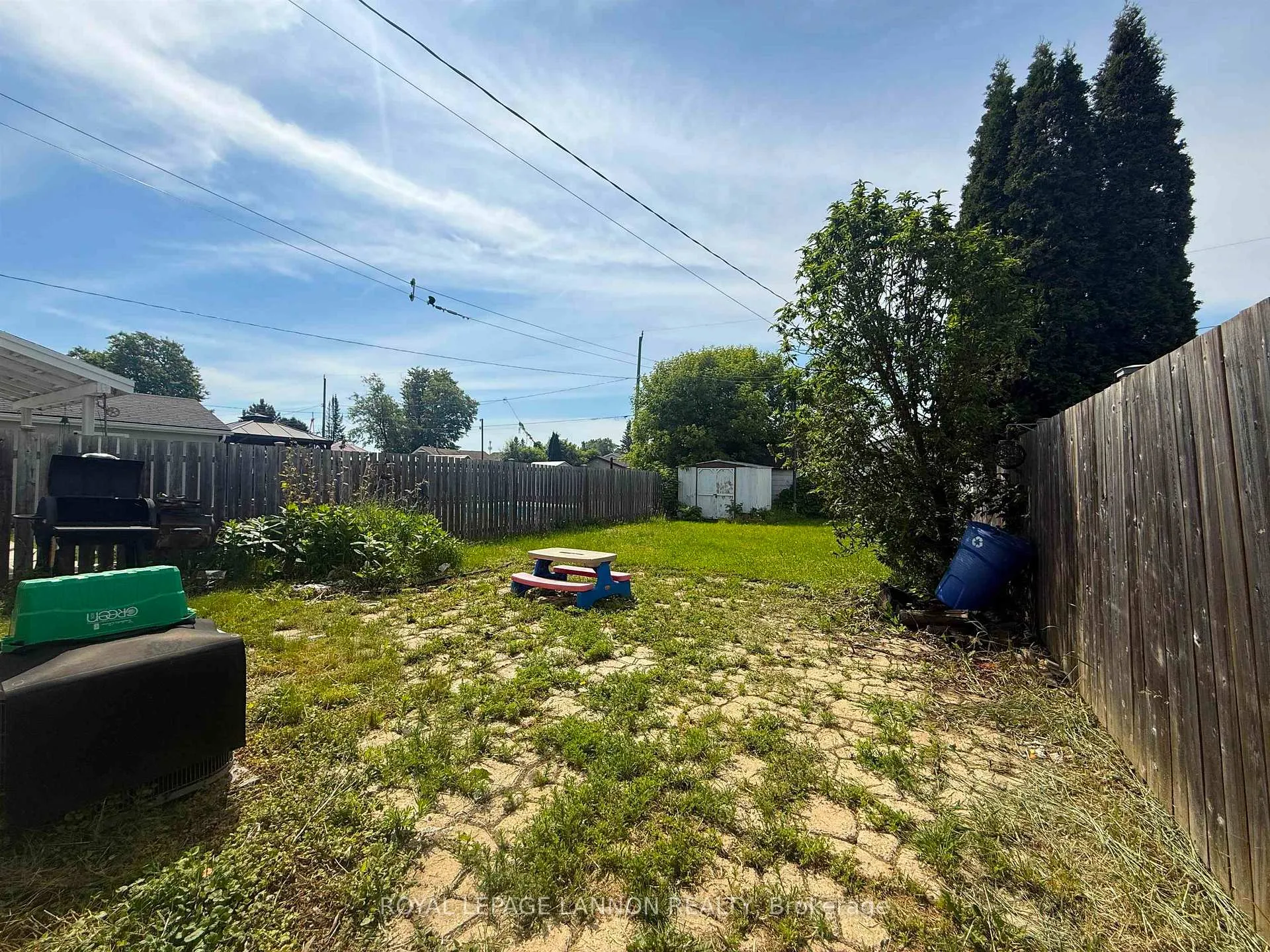 Photo 35 of 318 Empire Avenue, Thunder Bay, Westfort — HOMEH