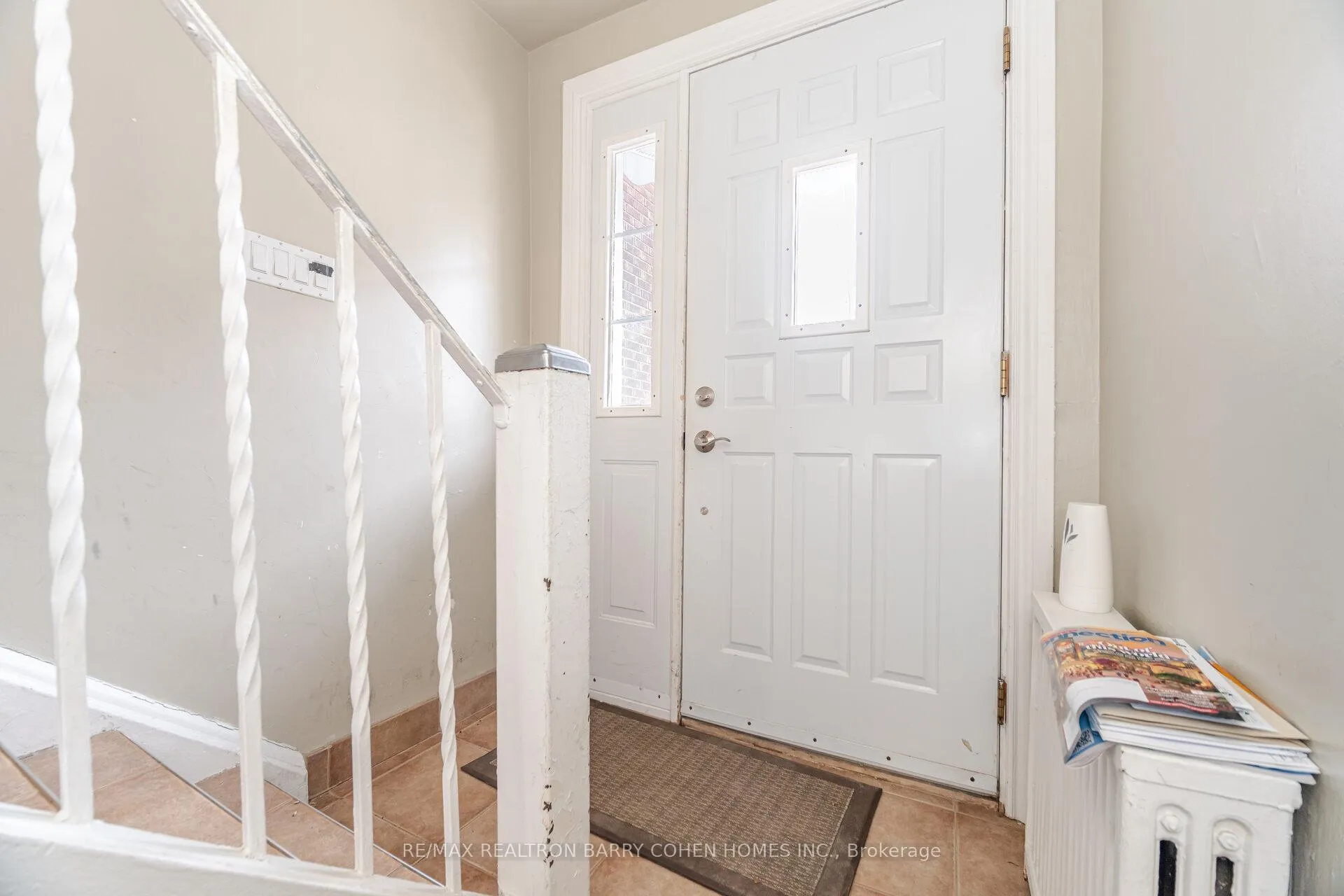 Photo 5 of Unit 2 Main, 475 Winona Drive, Toronto, Humewood-Cedarvale — HOMEH