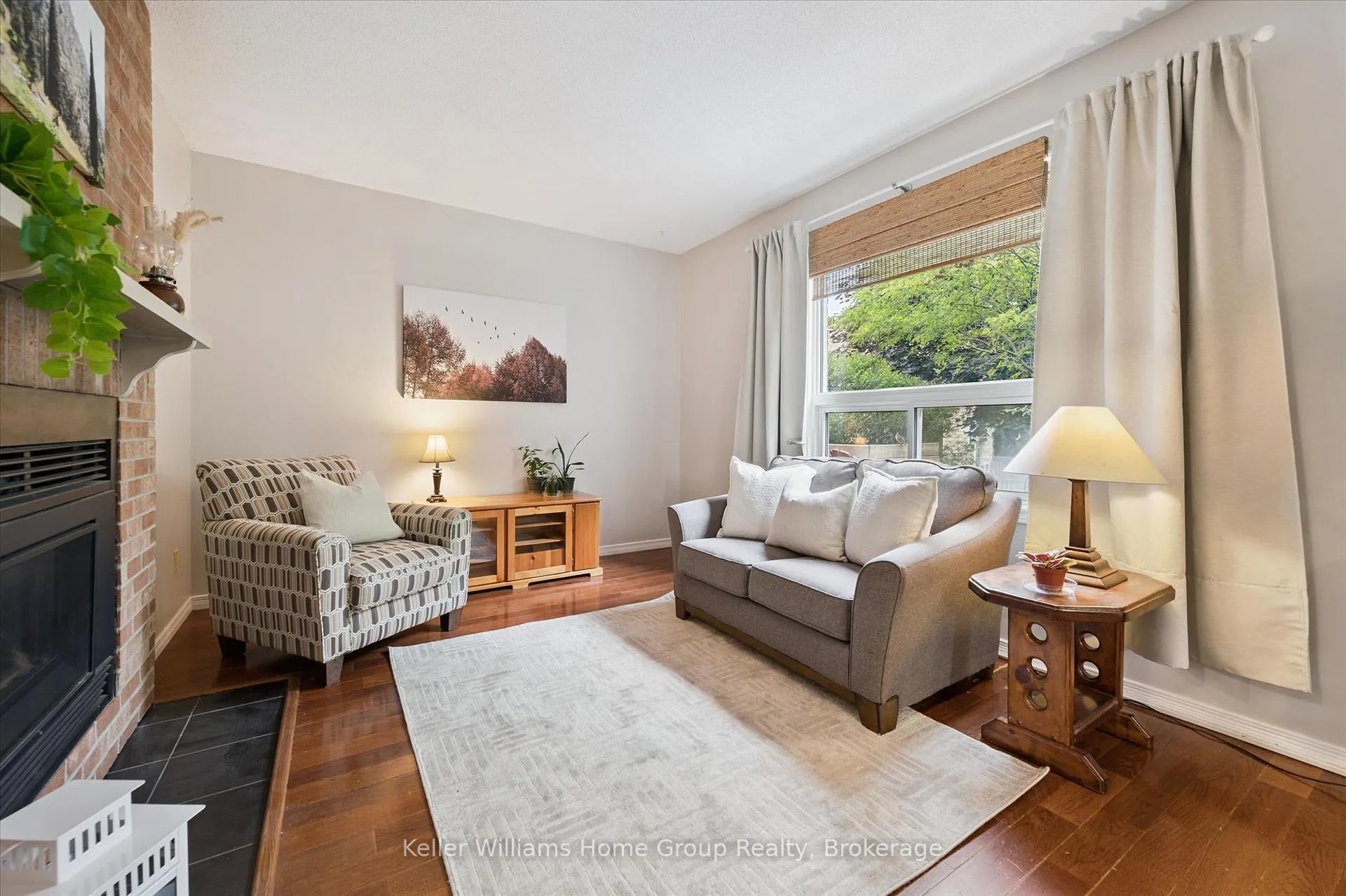Photo 20 of 735 Campbell Avenue, Centre Wellington, Fergus — HOMEH