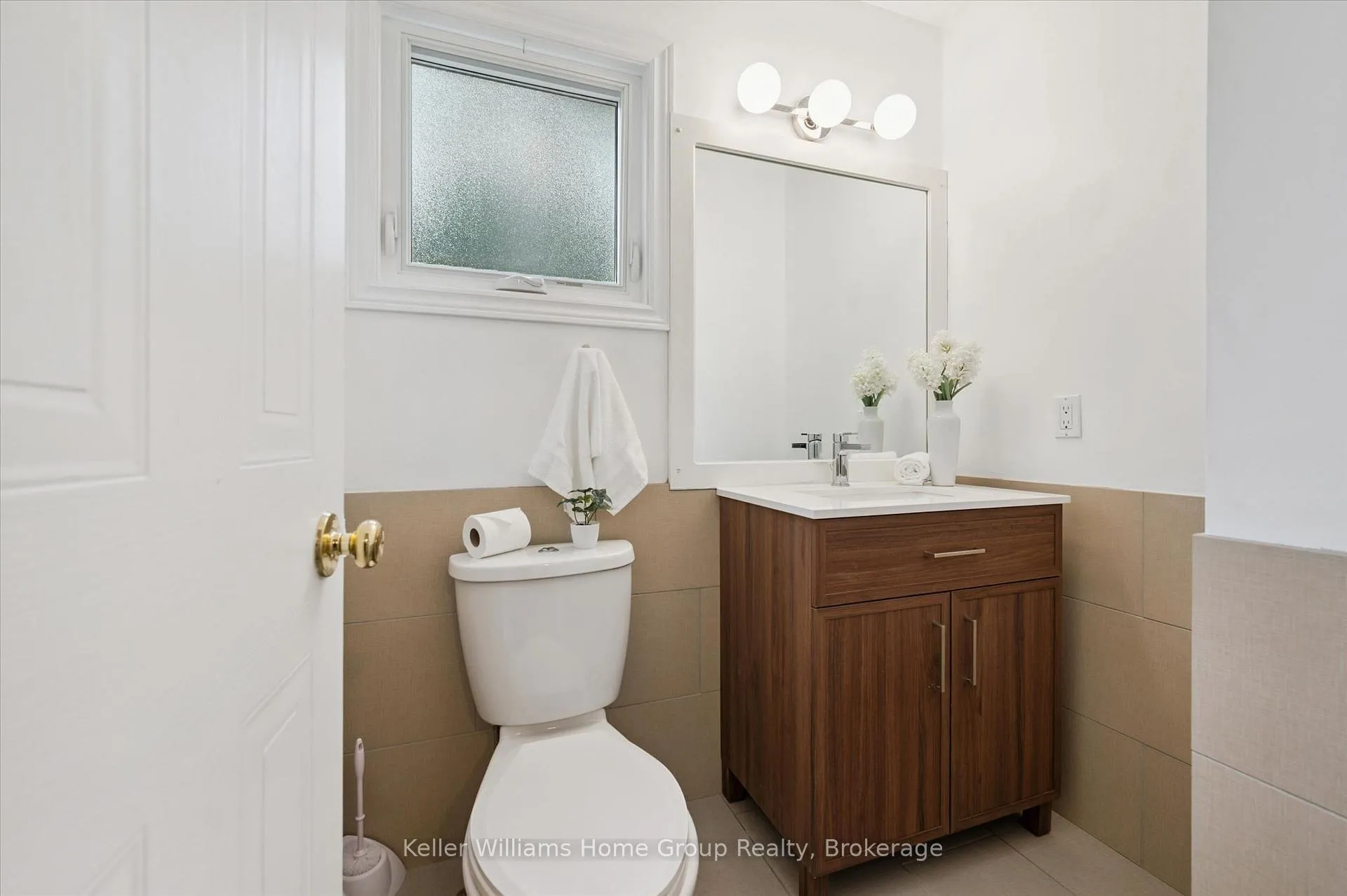 Photo 23 of 735 Campbell Avenue, Centre Wellington, Fergus — HOMEH
