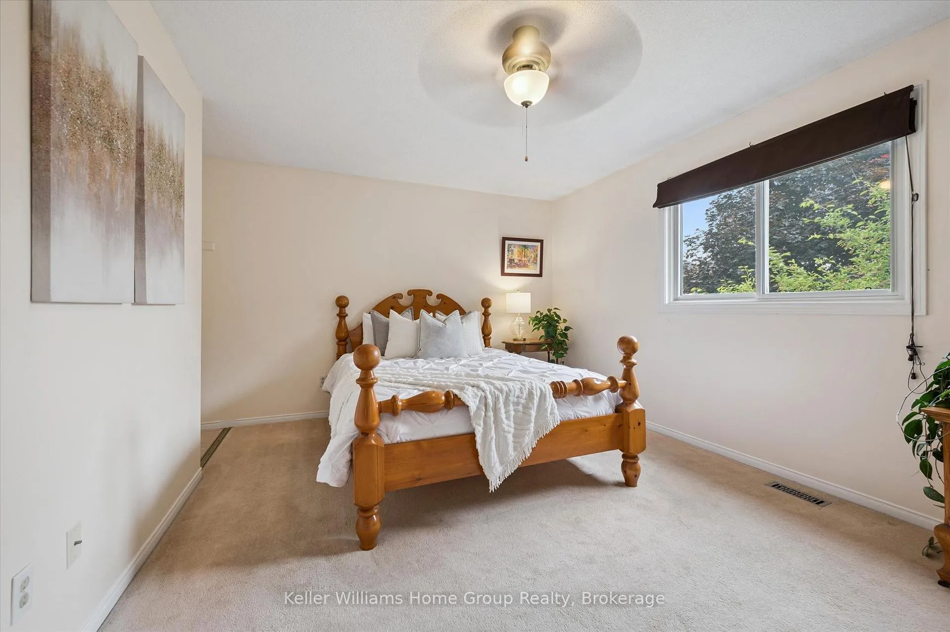 Photo 30 of 735 Campbell Avenue, Centre Wellington, Fergus — HOMEH