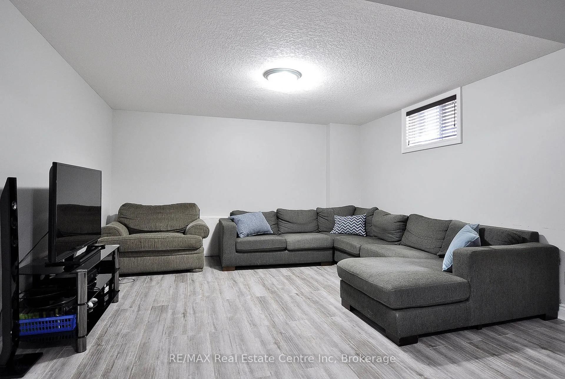 Photo 41 of 3 Lockwood Street, Cambridge, Christopher-Champlain — HOMEH