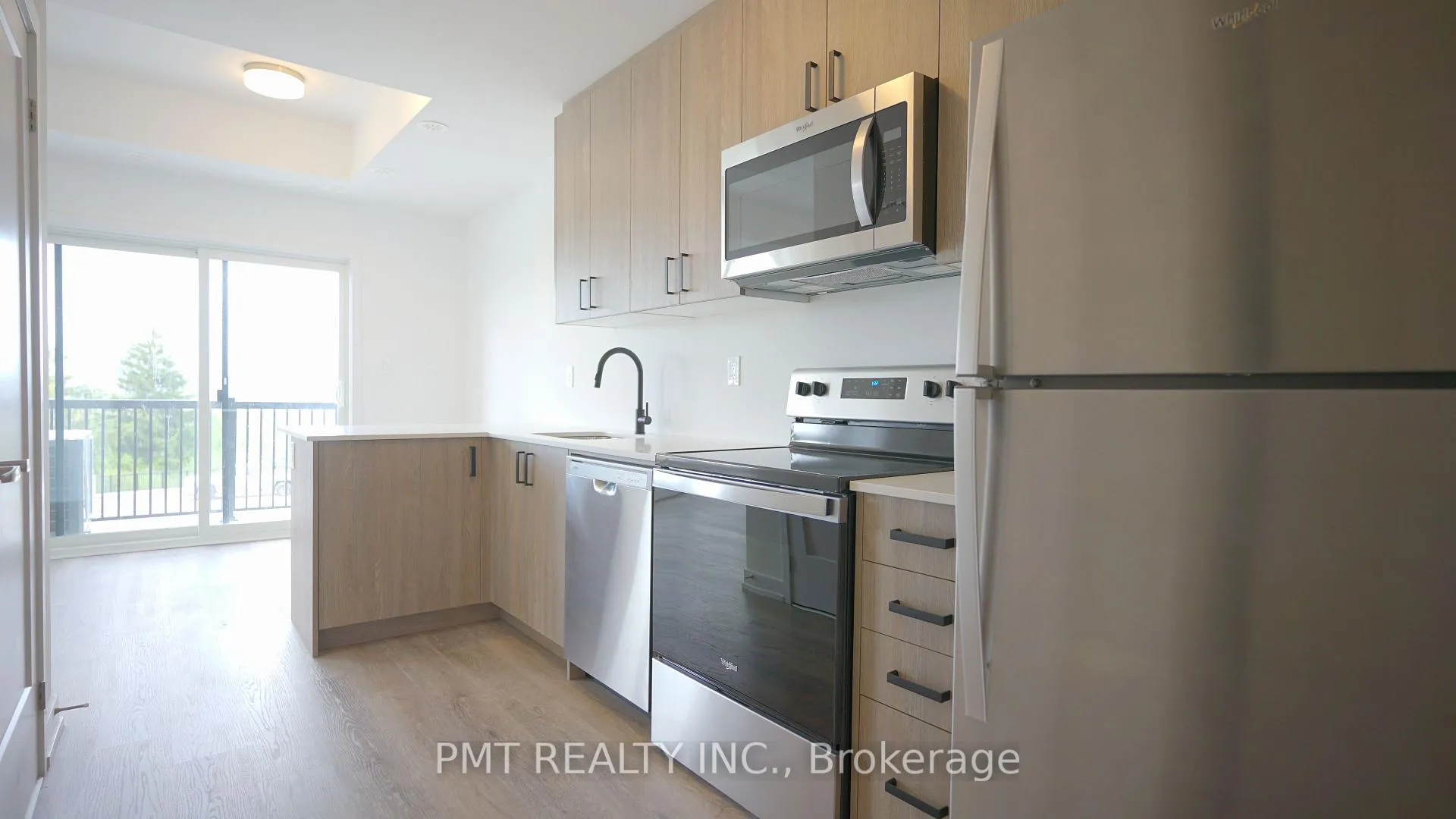 Photo 2 of Unit R27, 25 Palace Street, Kitchener, Laurentian Hills — HOMEH