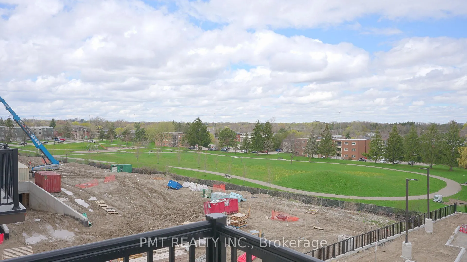Photo 22 of Unit R27, 25 Palace Street, Kitchener, Laurentian Hills — HOMEH