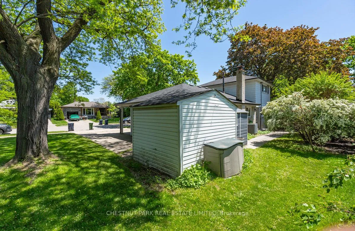 Photo 22 of 14 Vanderbrent Crescent, Etobicoke, Willowridge-Martingrove-Richview — HOMEH