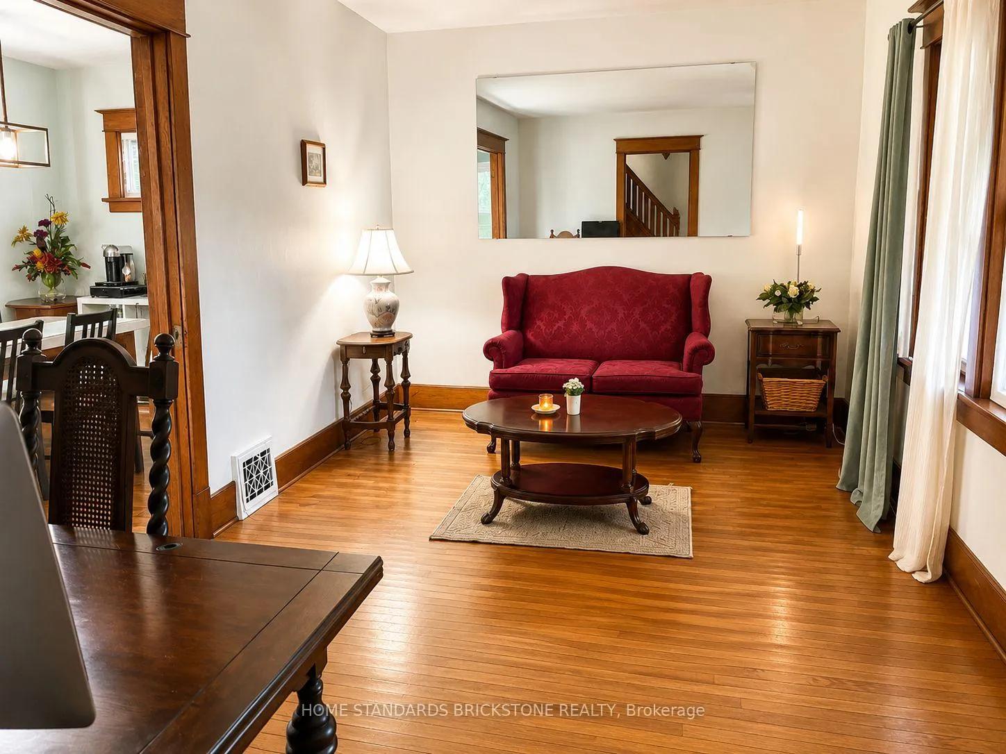 Photo 4 of 5400 Cedar Street, Niagara Falls, Cherrywood — HOMEH
