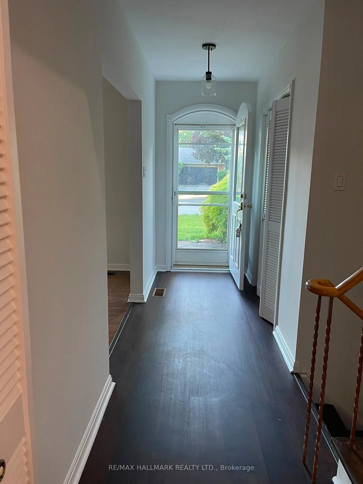 Photo 18 of 357 Monica Crescent, Burlington, Roseland — HOMEH