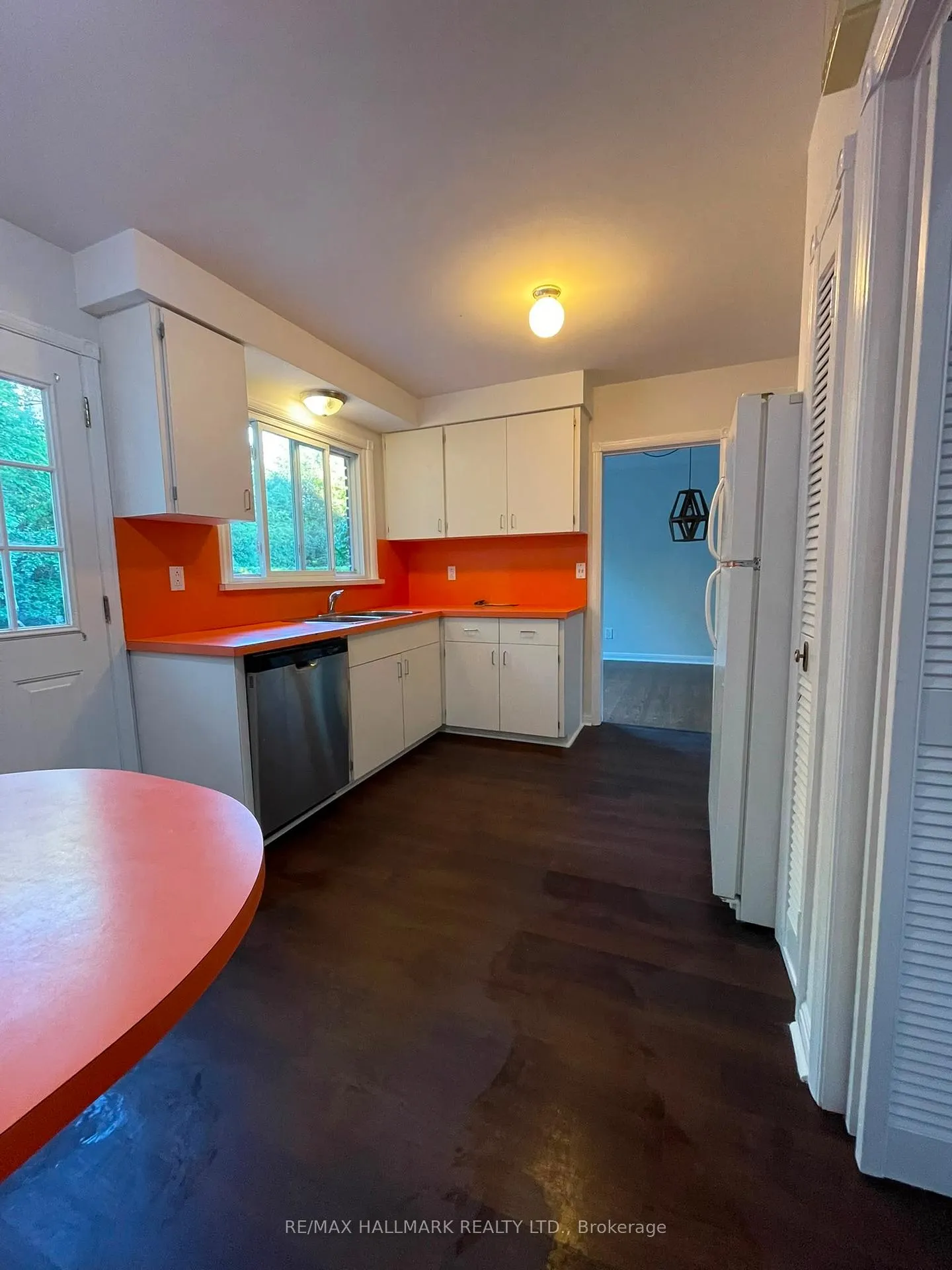 Photo 20 of 357 Monica Crescent, Burlington, Roseland — HOMEH
