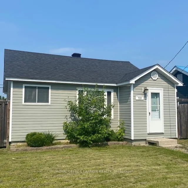 Photo 2 of 720 First Street E, Greenstone — HOMEH