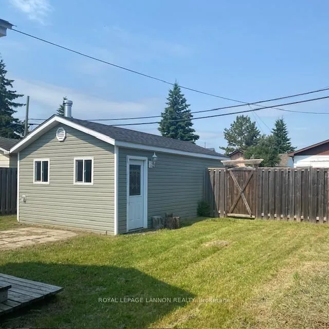 Photo 4 of 720 First Street E, Greenstone — HOMEH