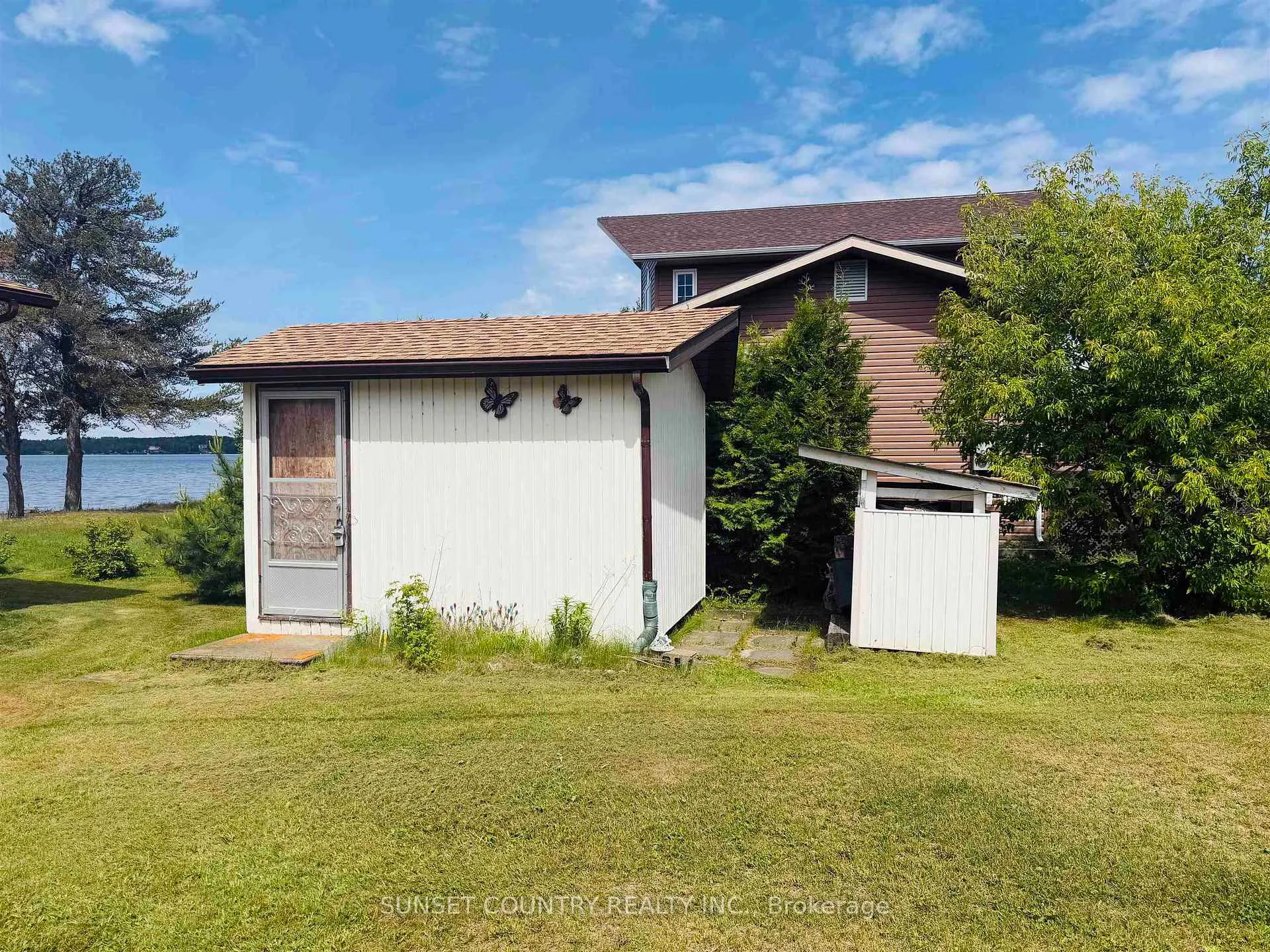 Photo 8 of 224 Lakeshore Drive, Ignace — HOMEH