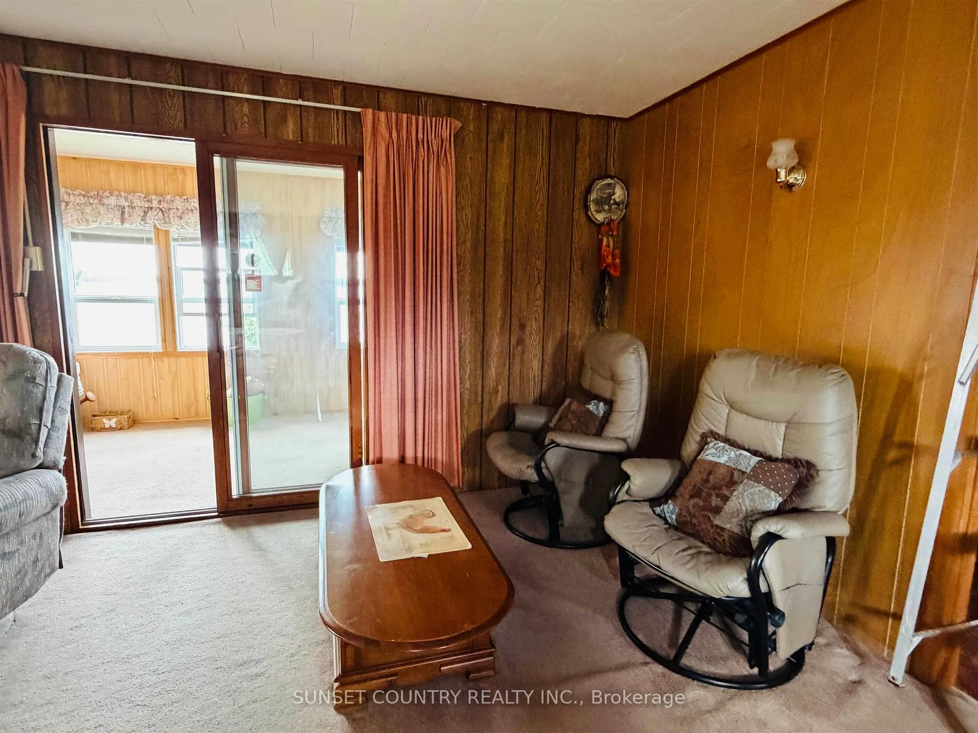Photo 11 of 224 Lakeshore Drive, Ignace — HOMEH