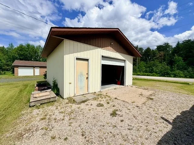 Photo 21 of 224 Lakeshore Drive, Ignace — HOMEH