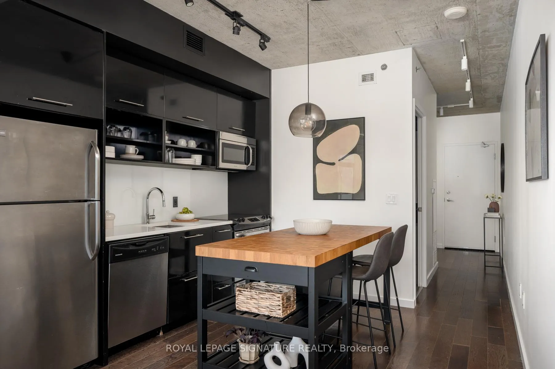 Photo 16 of Unit 601, 51 Trolley Crescent, Toronto, Moss Park — HOMEH