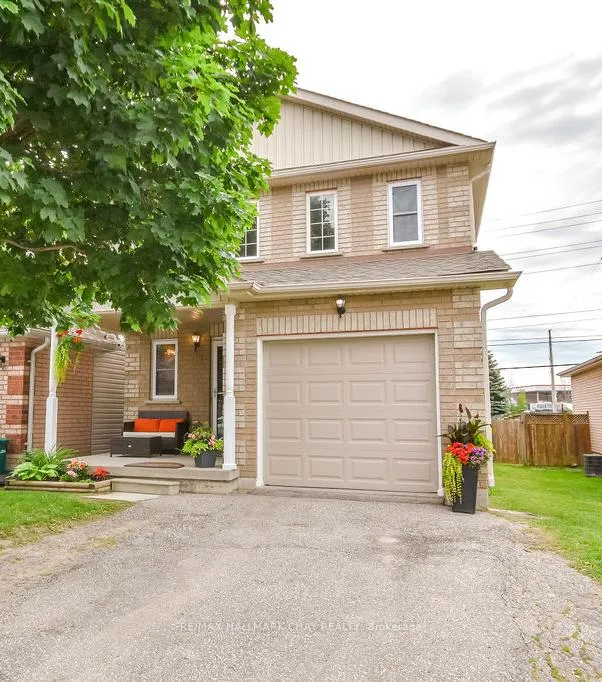 Photo 1 of 37 Julia Crescent, Orillia — HOMEH